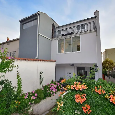 Marijo Apartment